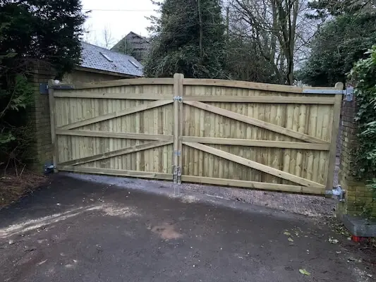 Gates, Railings & Staircases - photo 13