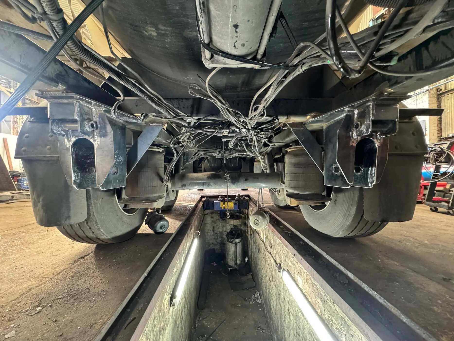 Plant, HGV Repair & On-Site Works - photo 51